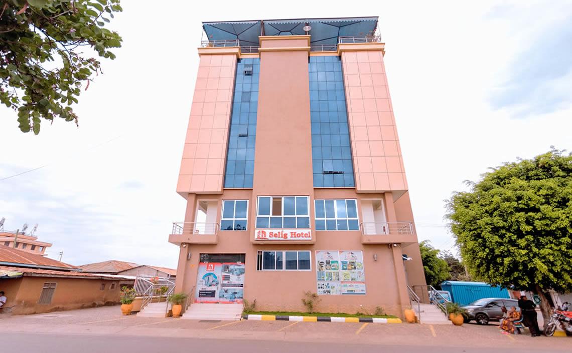 Selig Hotel, Moshi.