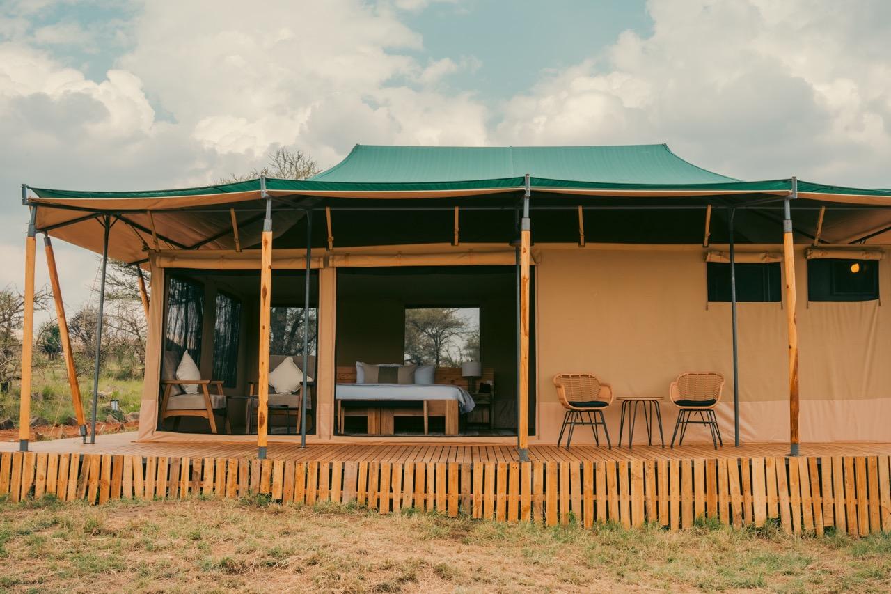 Jackals Lair Camp Serengeti