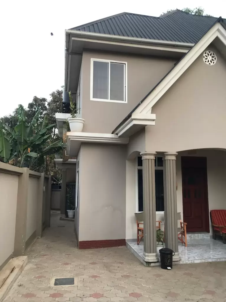 Pembeni River House, Arusha