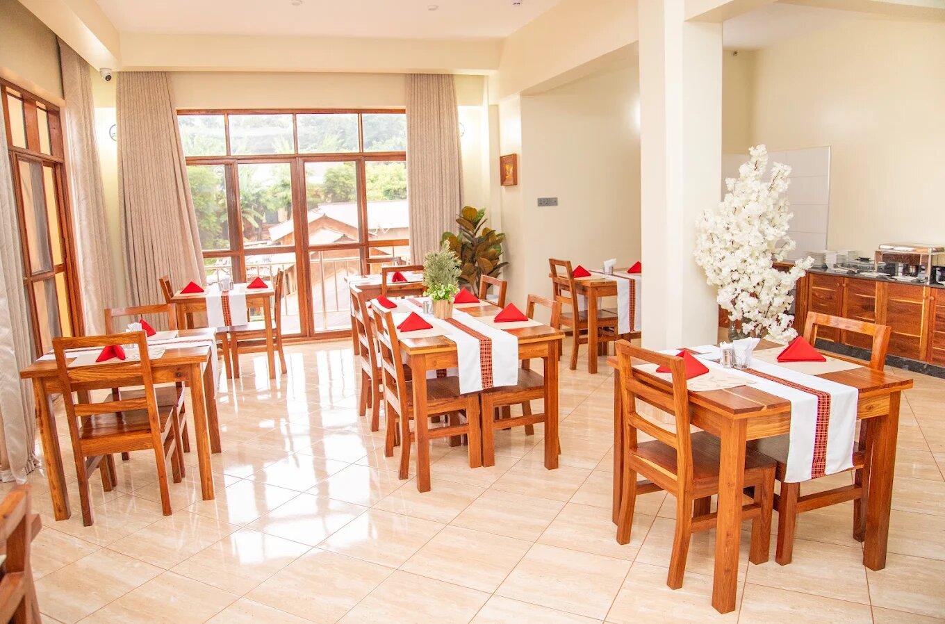 Skylark Hotel, Karatu