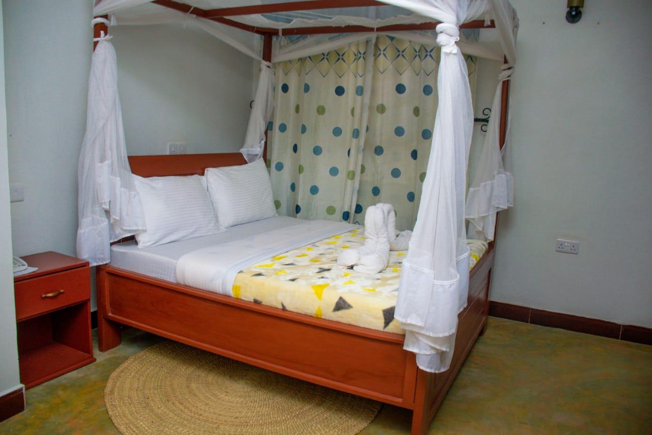 Parachichi House , Arusha