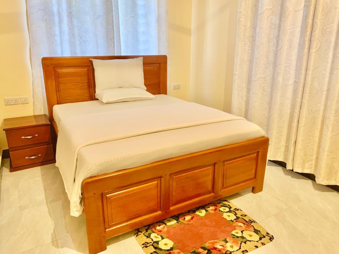 Yuzo Apartments, Tanga
